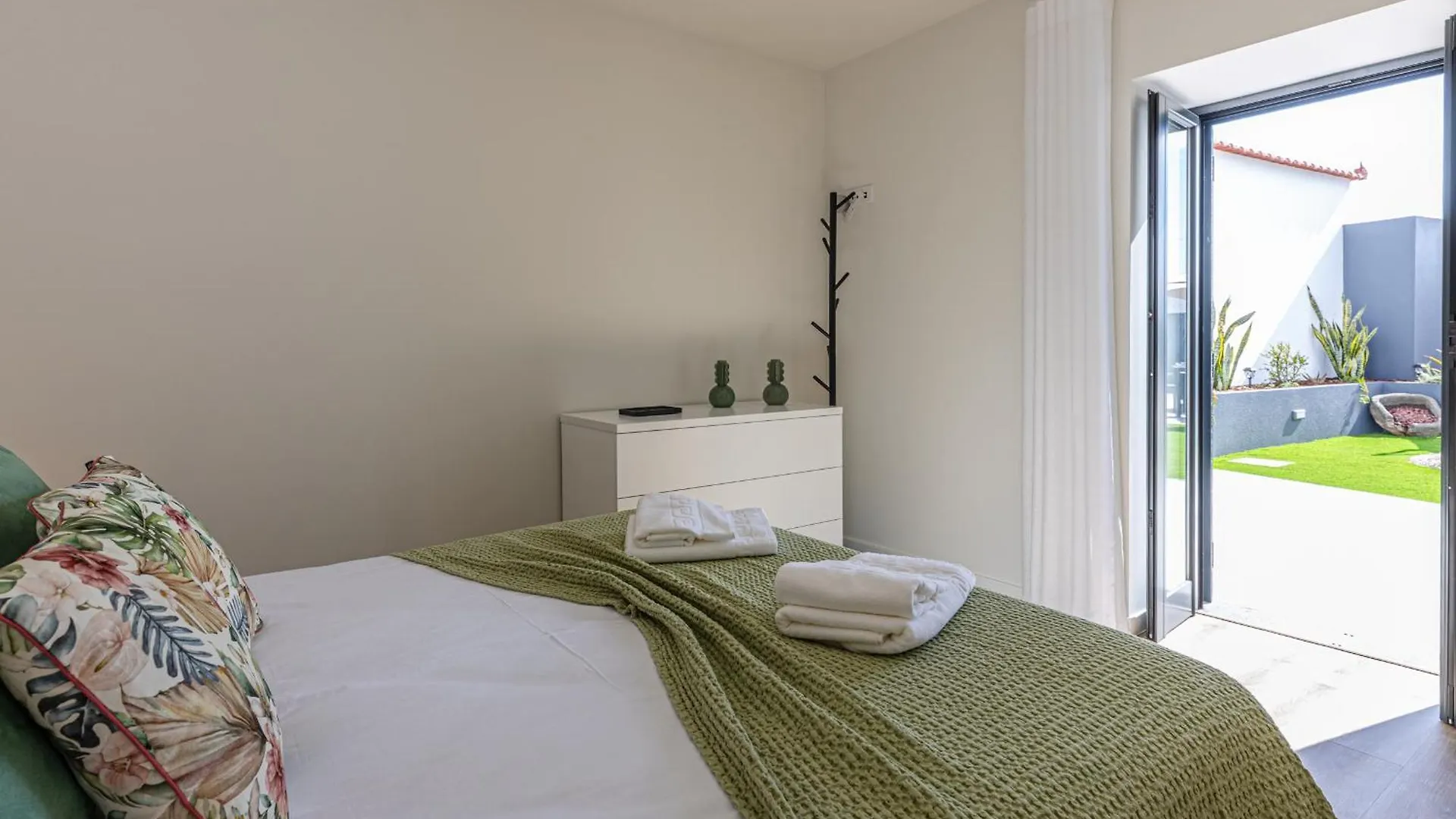 Holiday home Vila Sun House - B Villa Calheta